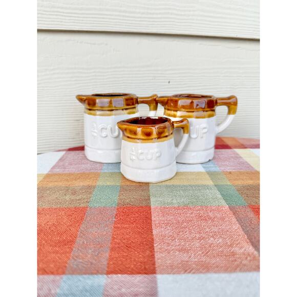 Stoneware Two Toned Brown Measuring Cup Set - Picture 1 of 4